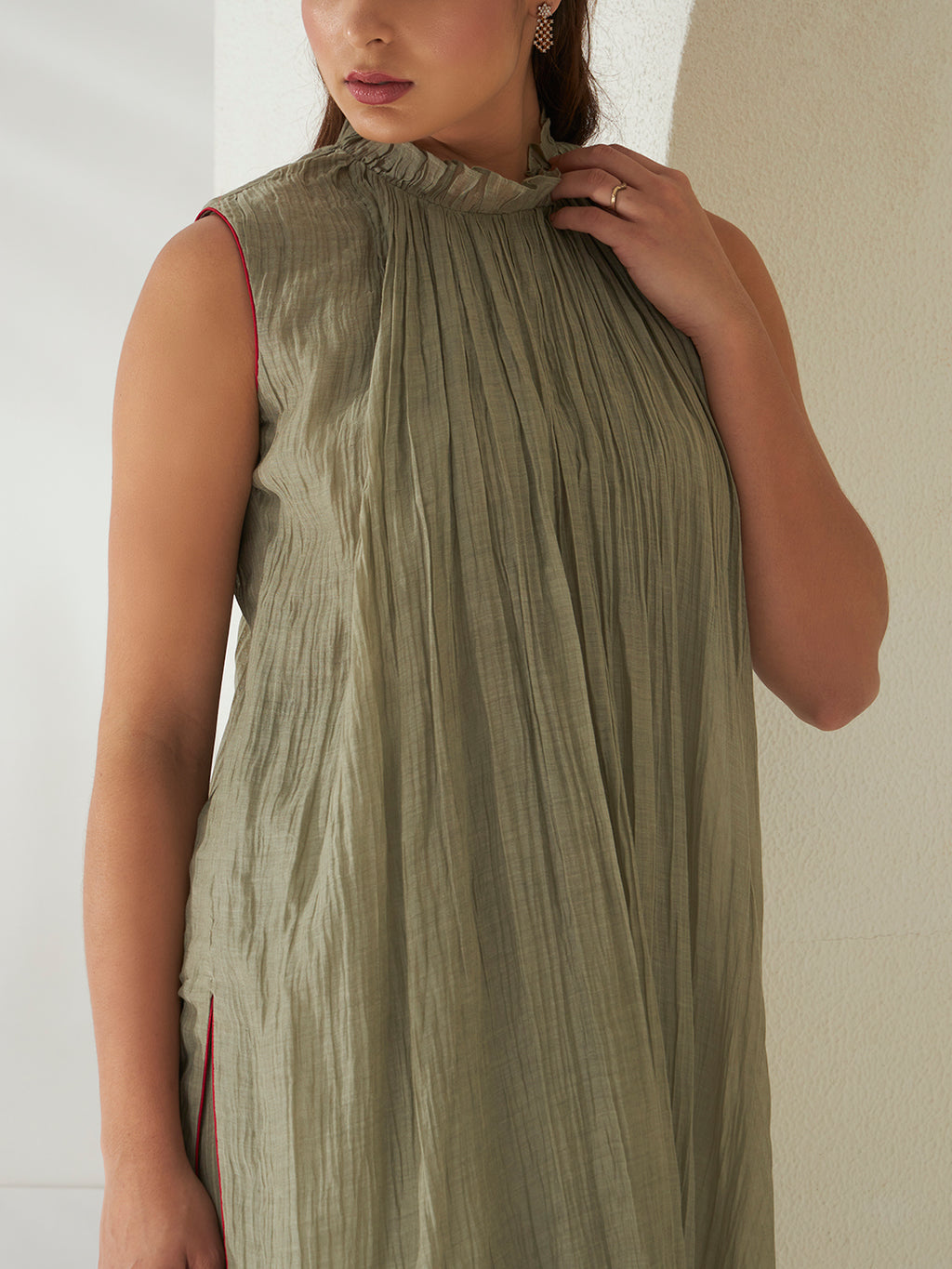 Ela Pleated Straight Suit Set