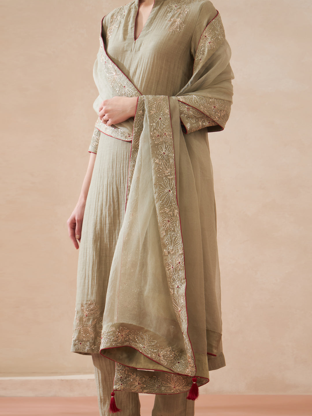 Ela Straight Dupatta