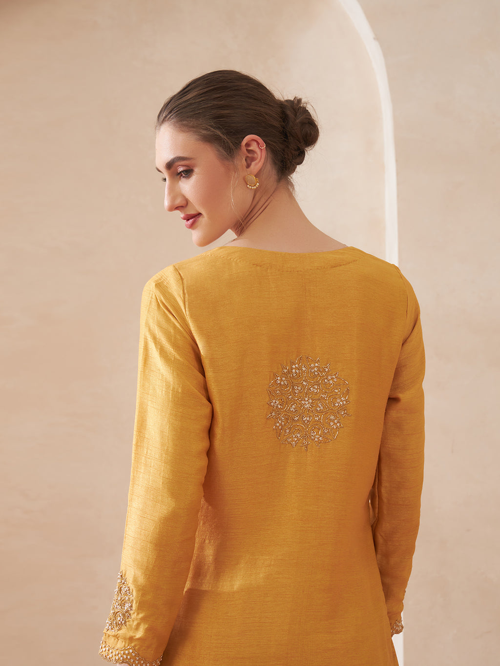 Kesar Suit Set