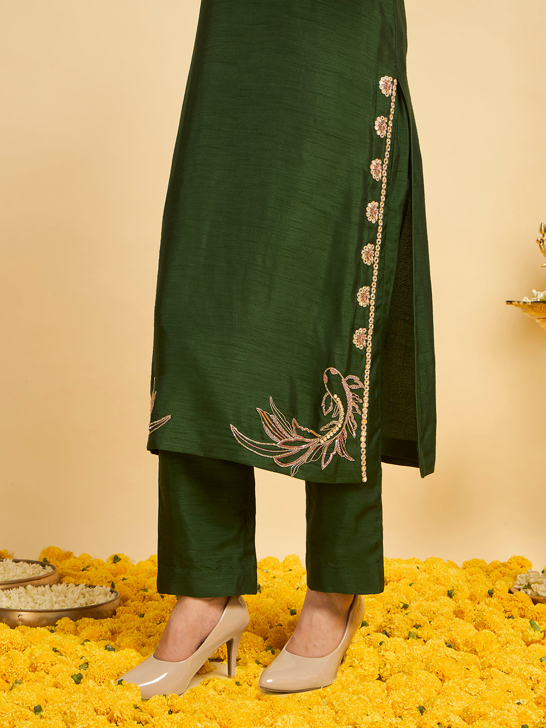 Naqsh Green Kurta Set