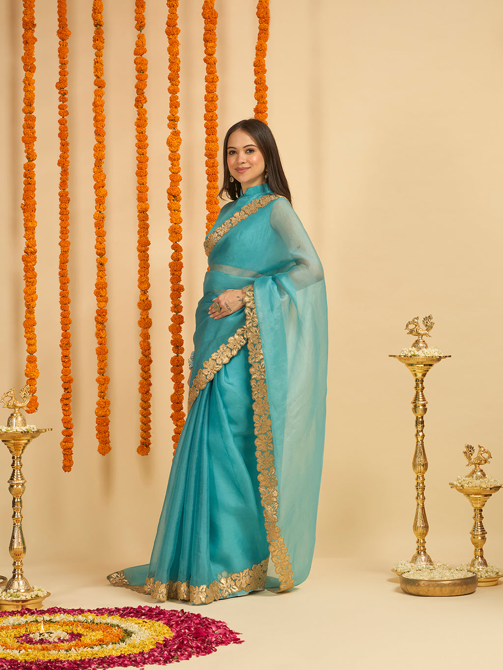 Roshni Saree