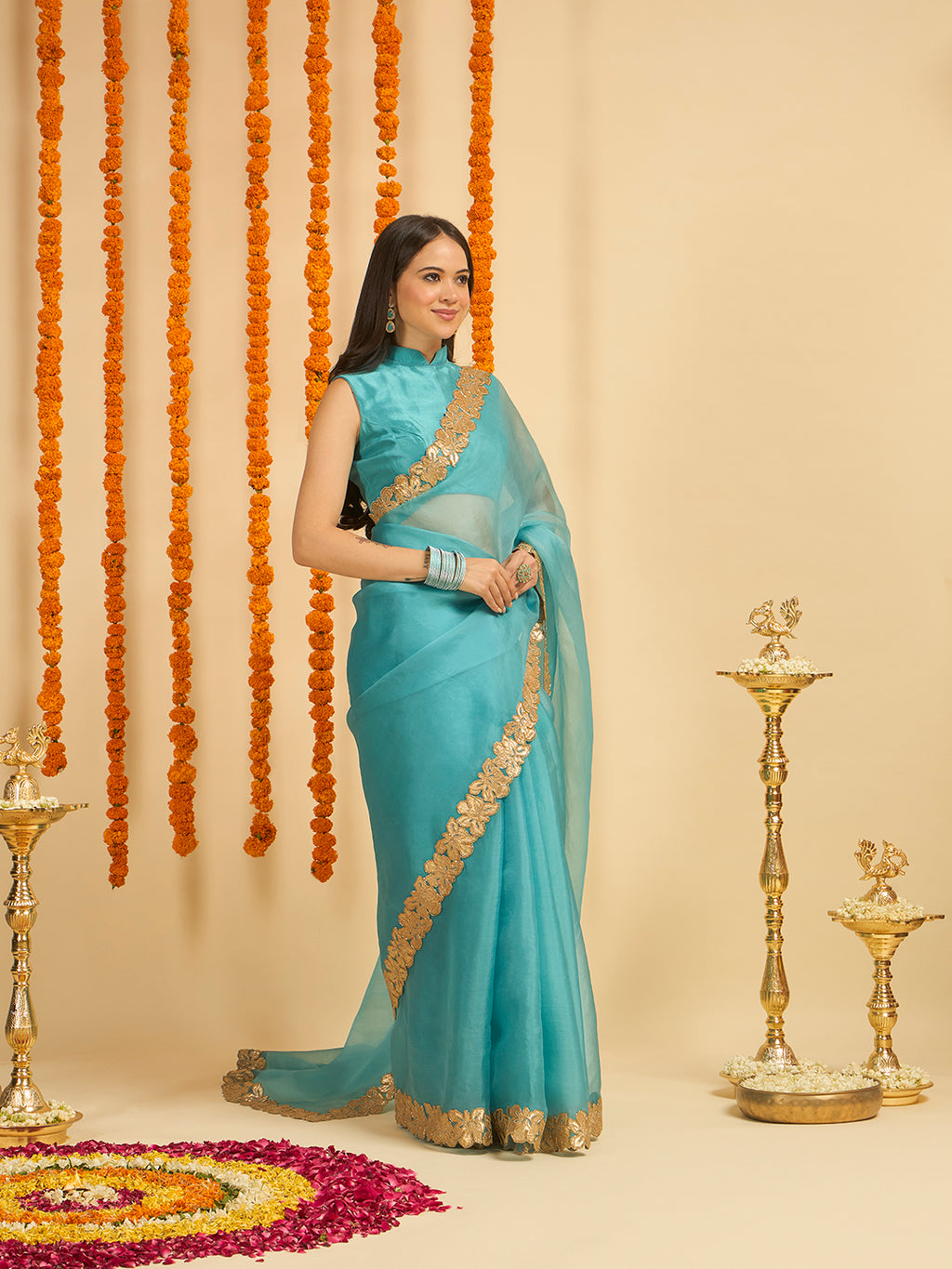 Roshni Saree