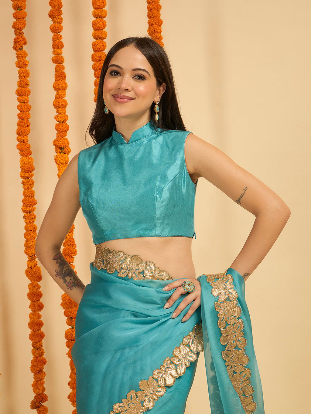 Roshni Saree