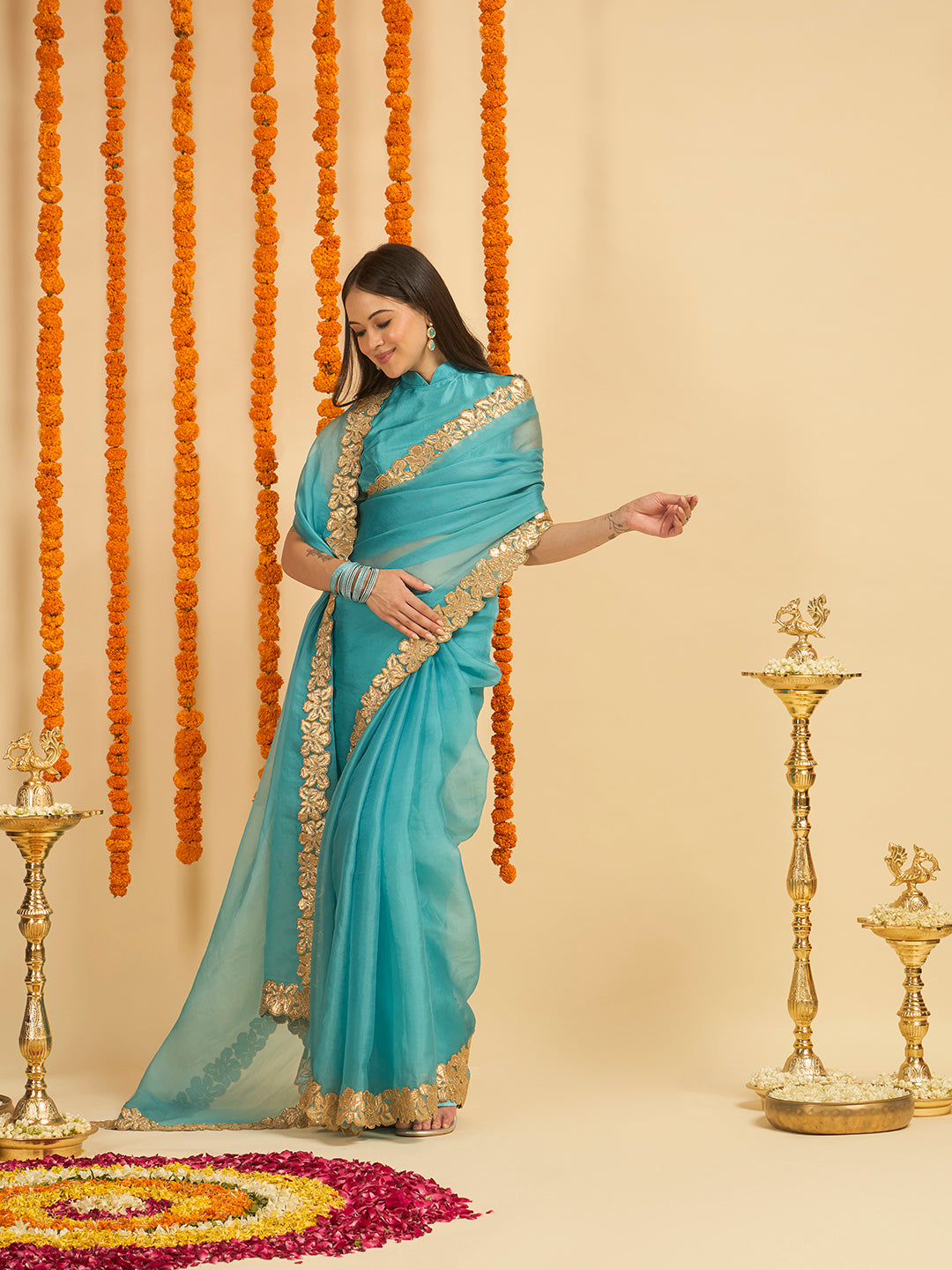 Roshni Saree