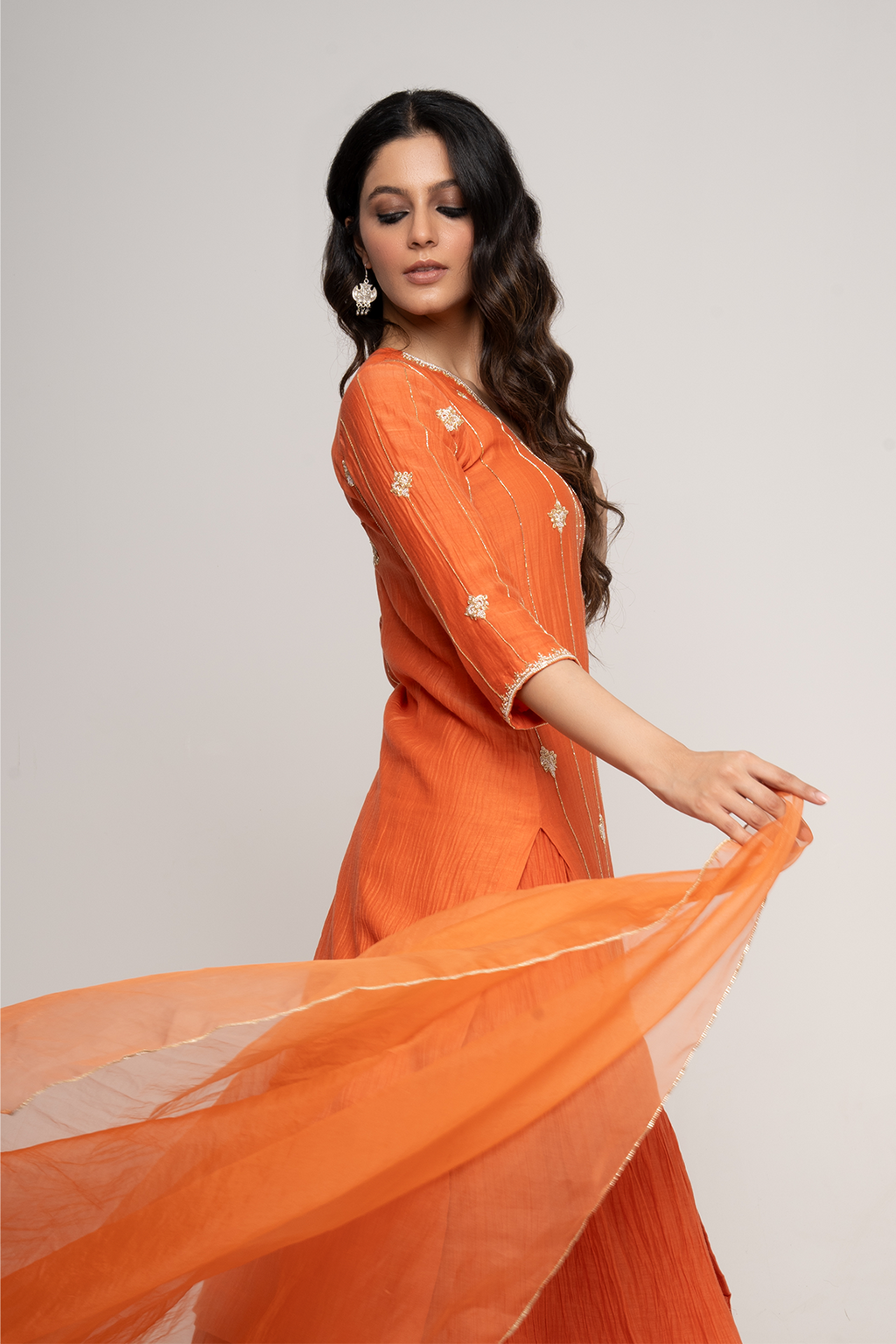 Tarang Lahenga
