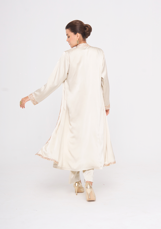 Off White (cut-line)