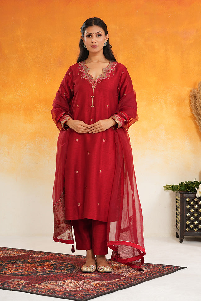 Laal Ishq Kurta Set