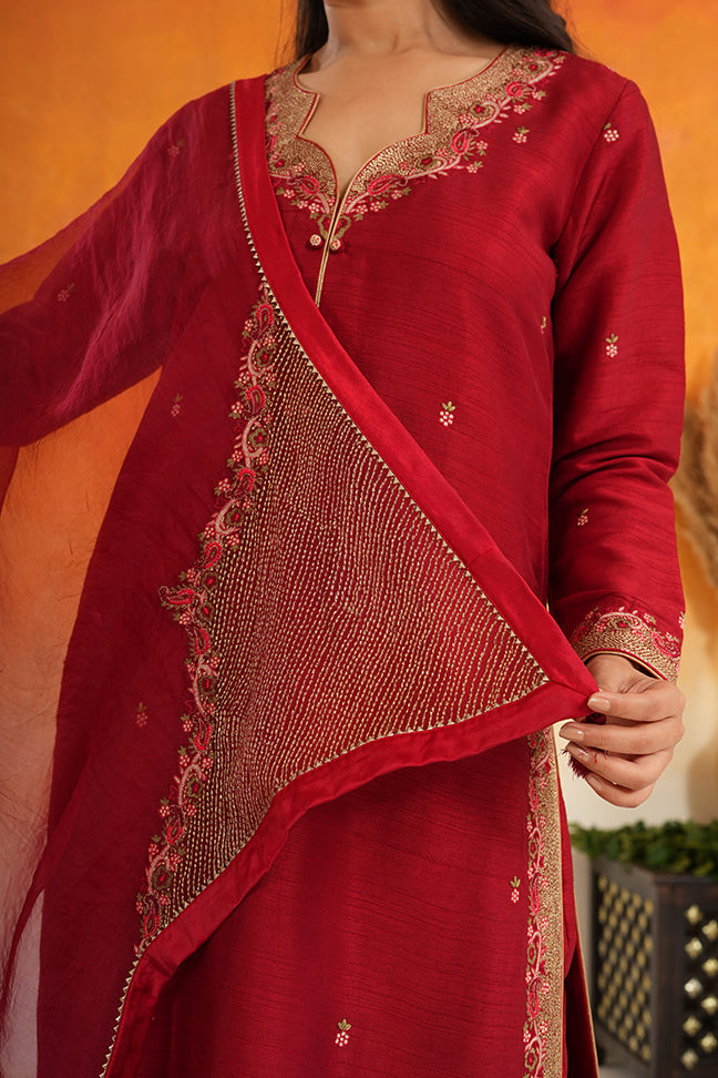 Laal Ishq Kurta Set
