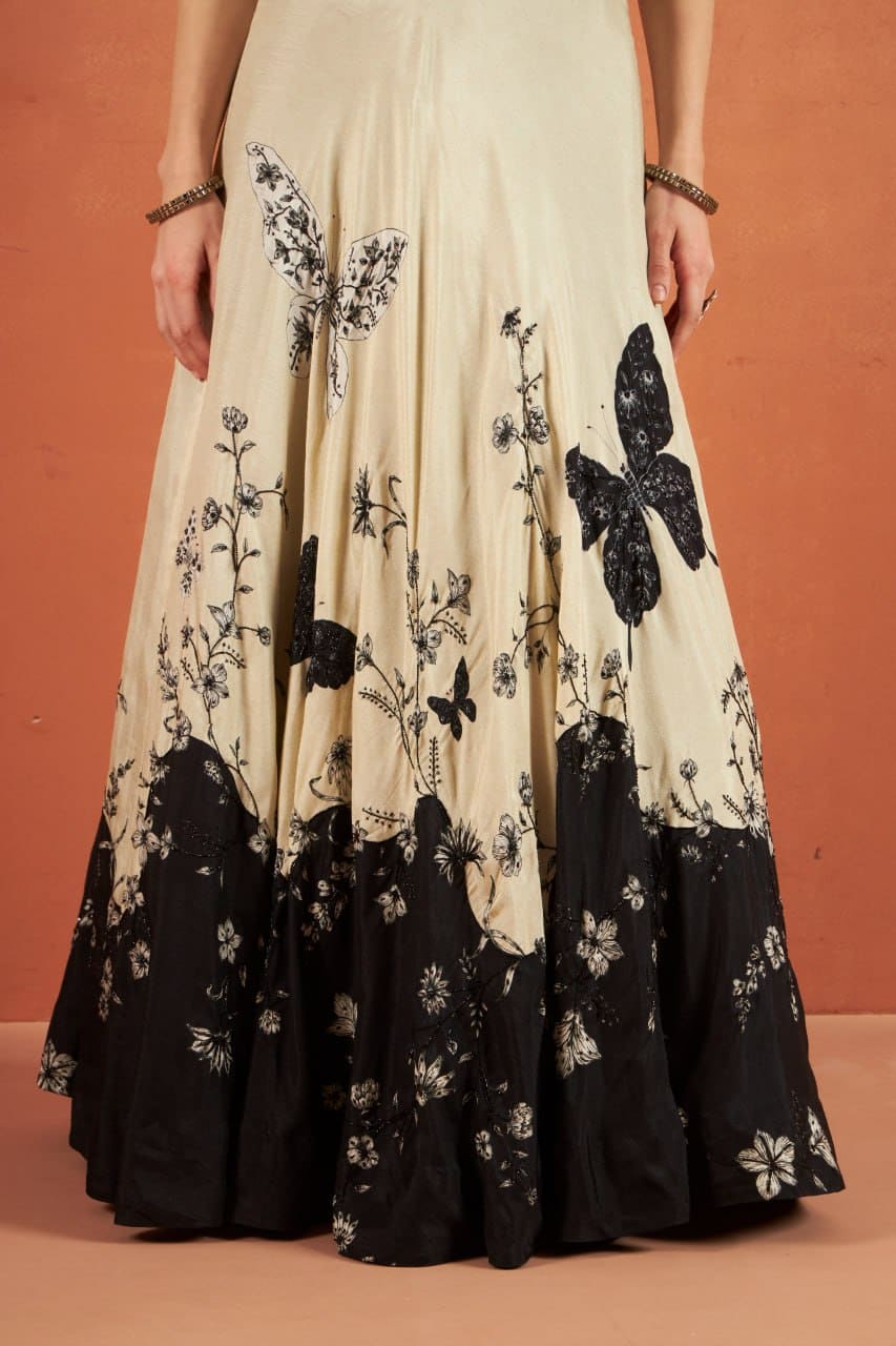 Titli Lehenga Set