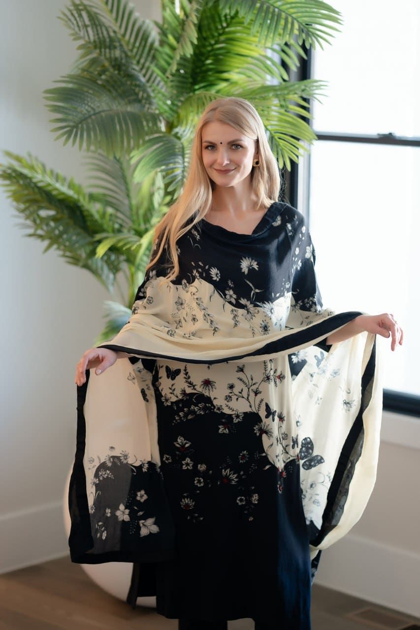Titli Kurta Set
